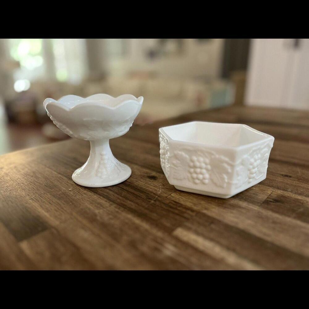 Vintage Indiana Colony Harvest Grape Milk‎ Glass Candle Holders 2 Pc Lot